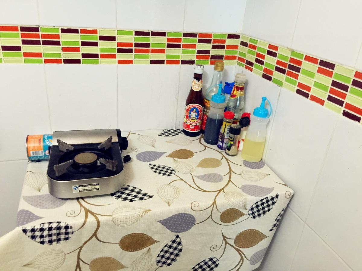 Small Elephant Hostel Bangkok Zewnętrze zdjęcie
