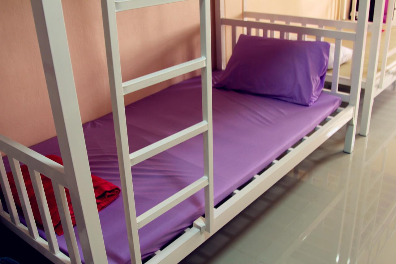 Small Elephant Hostel Bangkok Zewnętrze zdjęcie