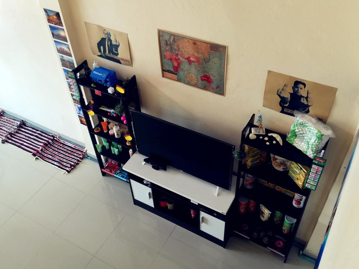 Small Elephant Hostel Bangkok Zewnętrze zdjęcie